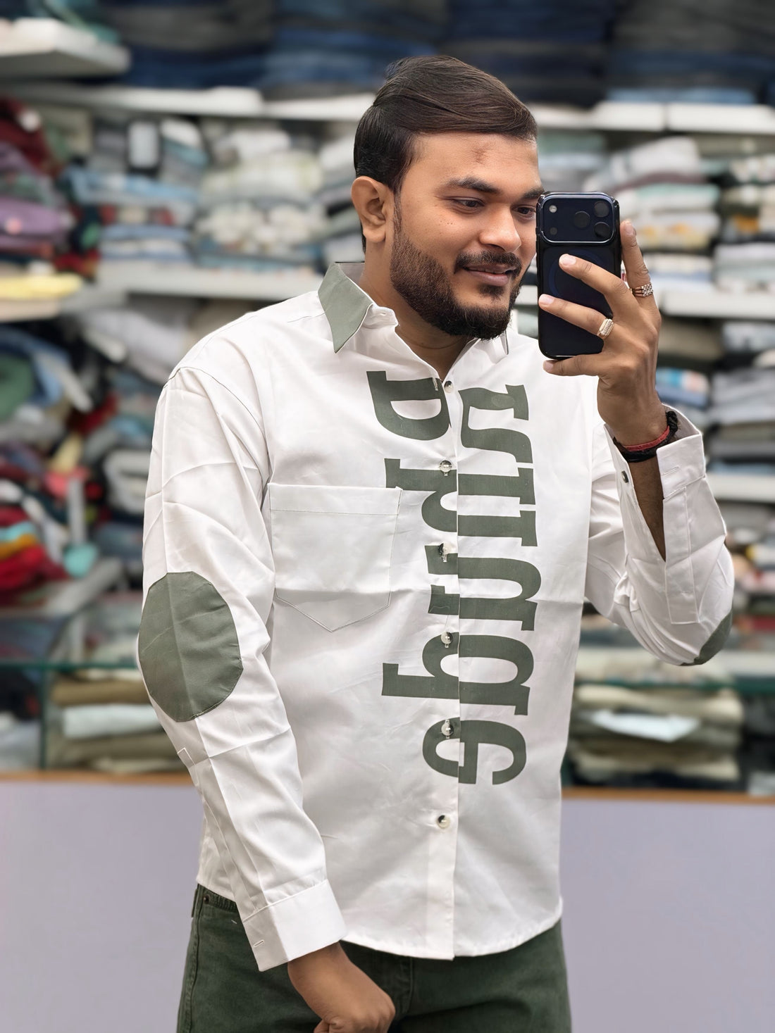 Men’s White Graphic Print Shirt with Typography Design – Stylish Street Style Cotton Shirt